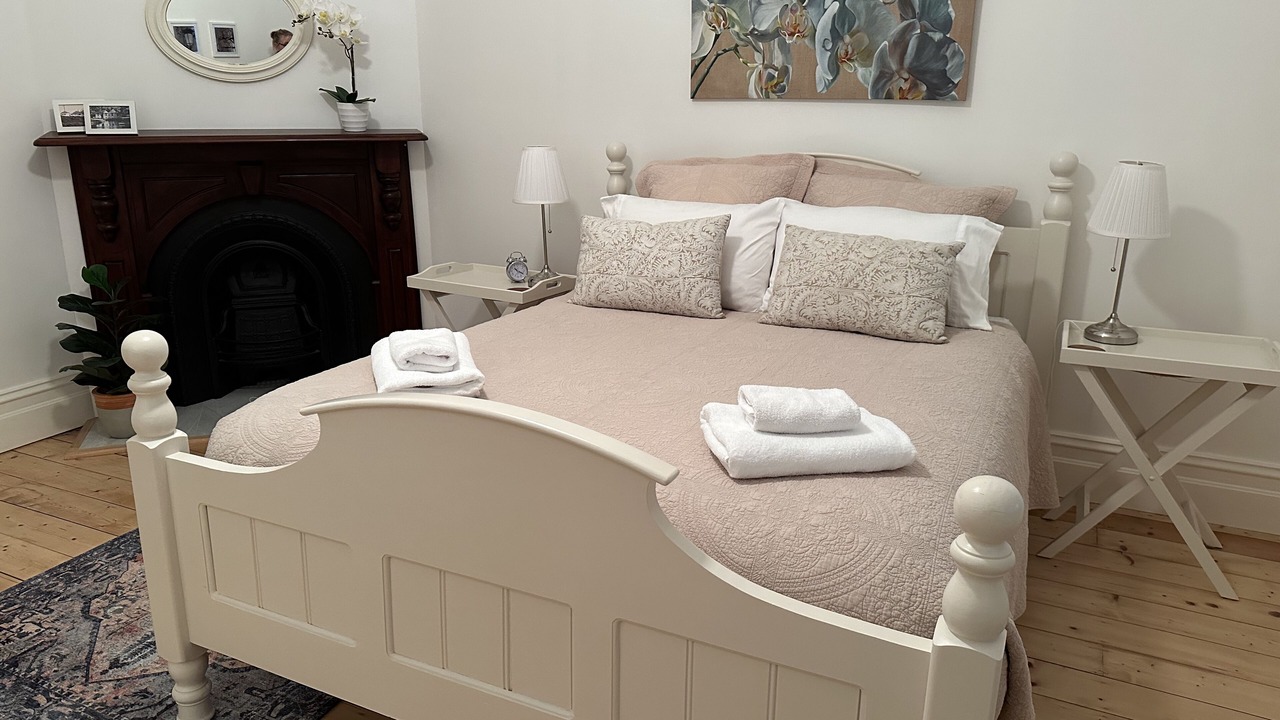 Photo of Bedroom in North Bendigo