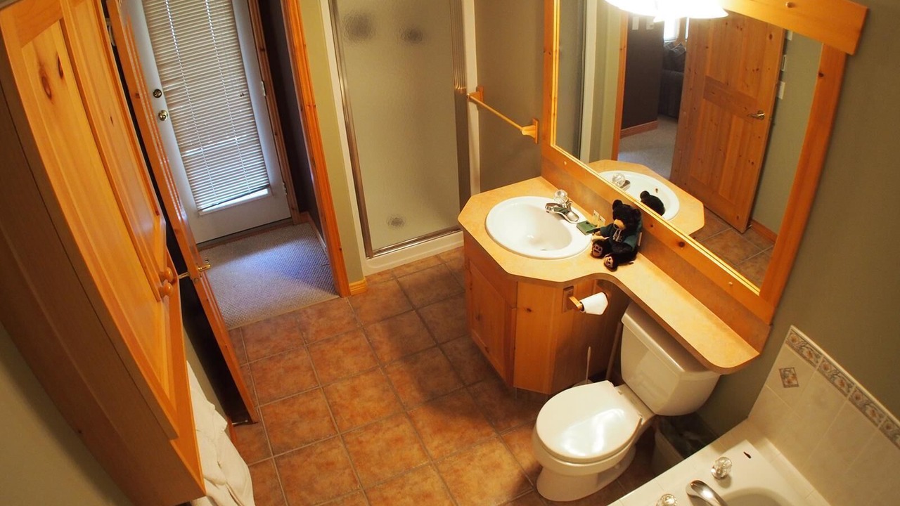 Photo of Bathroom in Sun Peaks