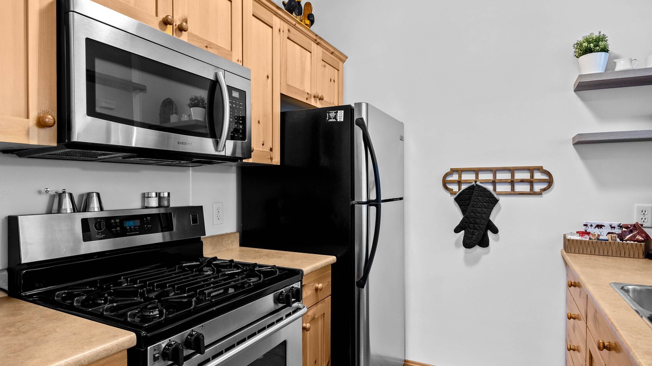 Photo of Kitchen in Sun Peaks