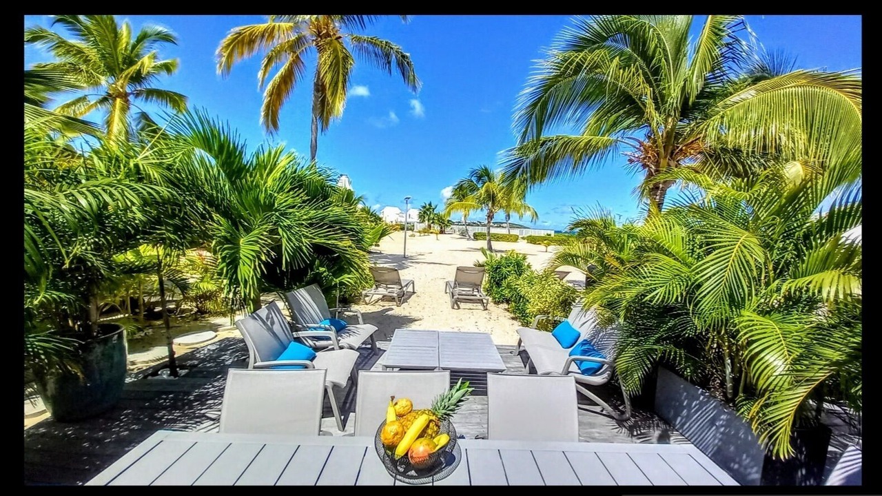 Photo of Outdoor in Nettle Bay