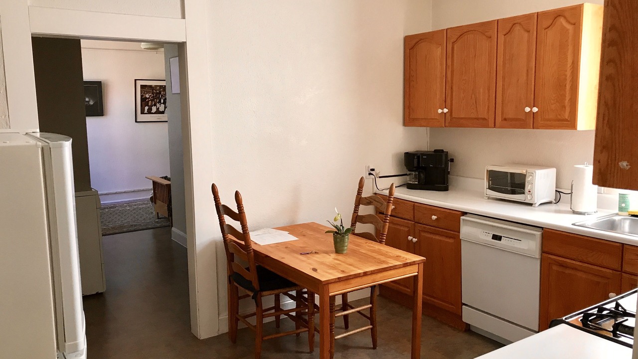 Photo of Others in Lower Pacific Heights