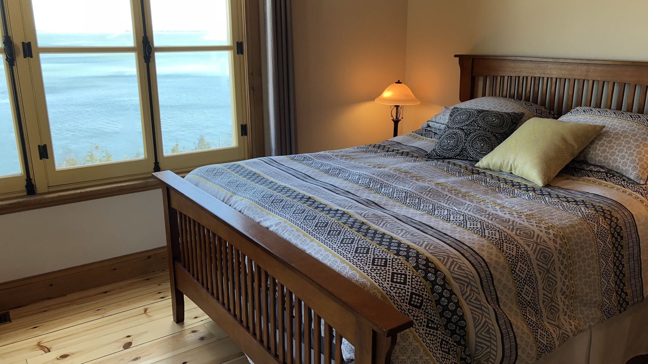 Photo of Bedroom in Saint Irenee