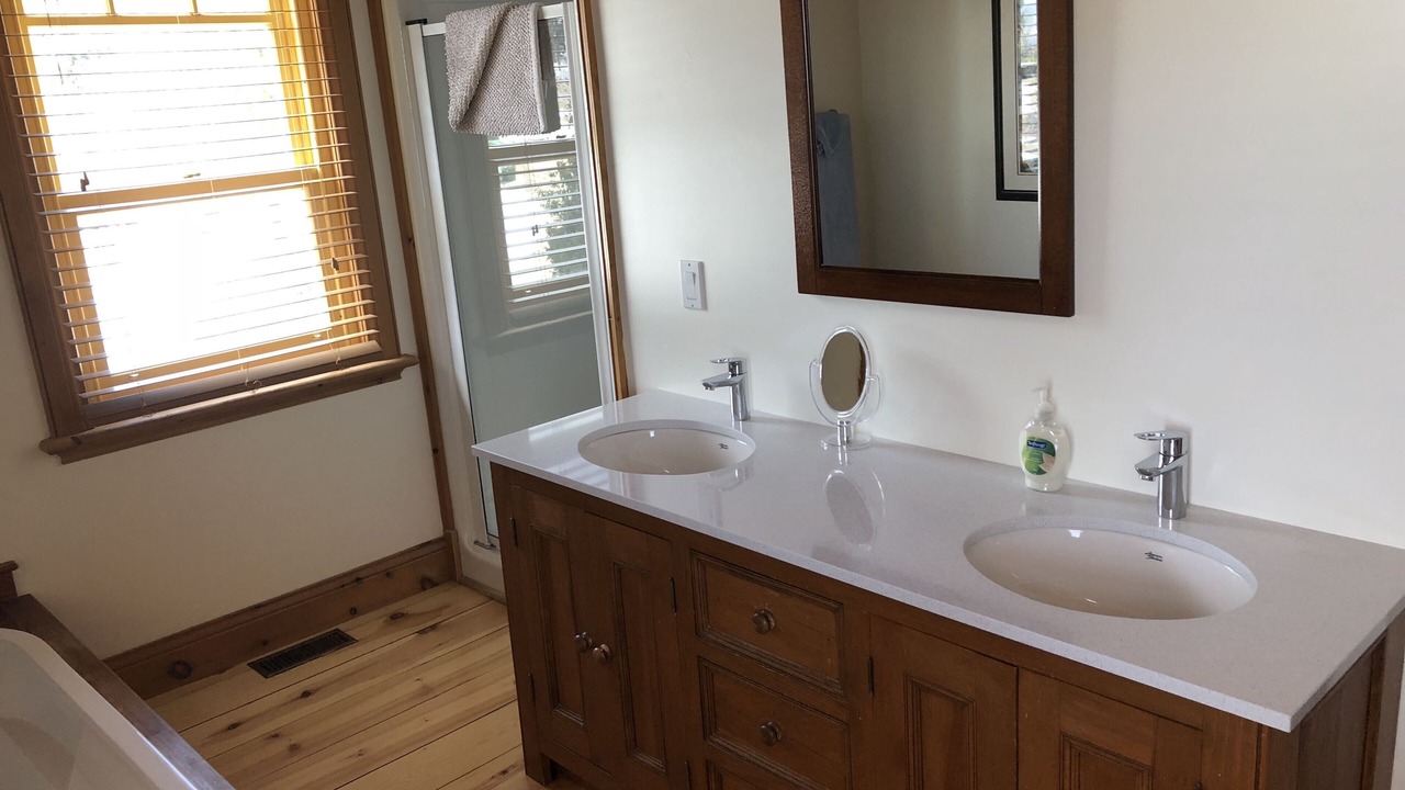 Photo of Bathroom in Saint Irenee