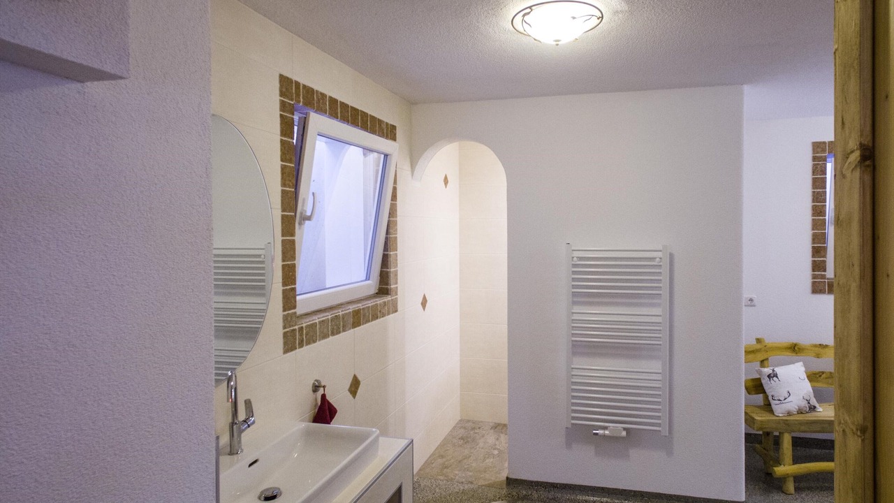 Photo of Bathroom in Sautens