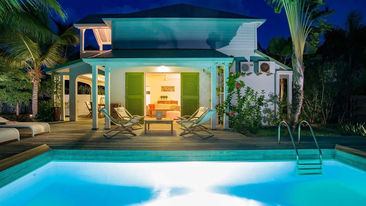 Photo of Outdoor in Orient Bay