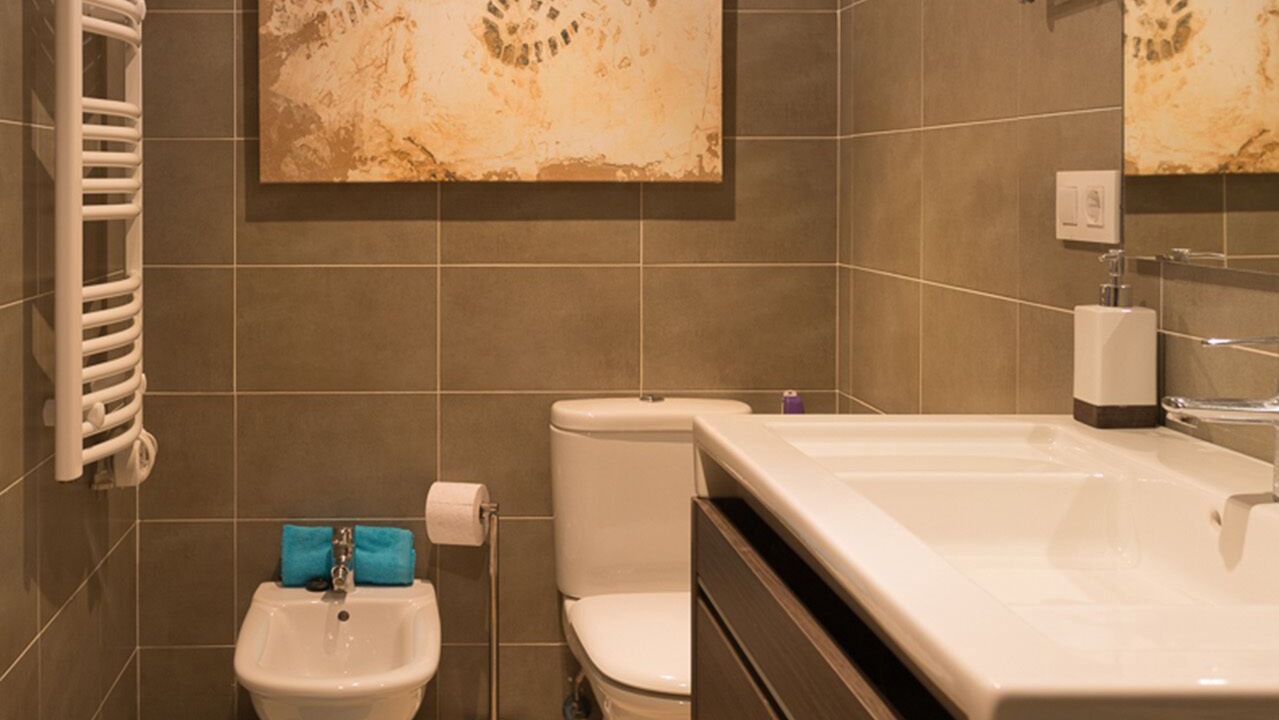 Photo of Bathroom in Lliber