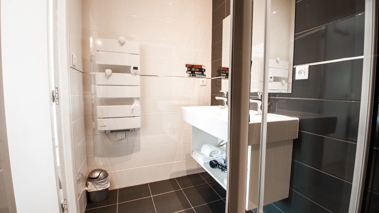 Photo of Bathroom in Charmettes - Bellecombe