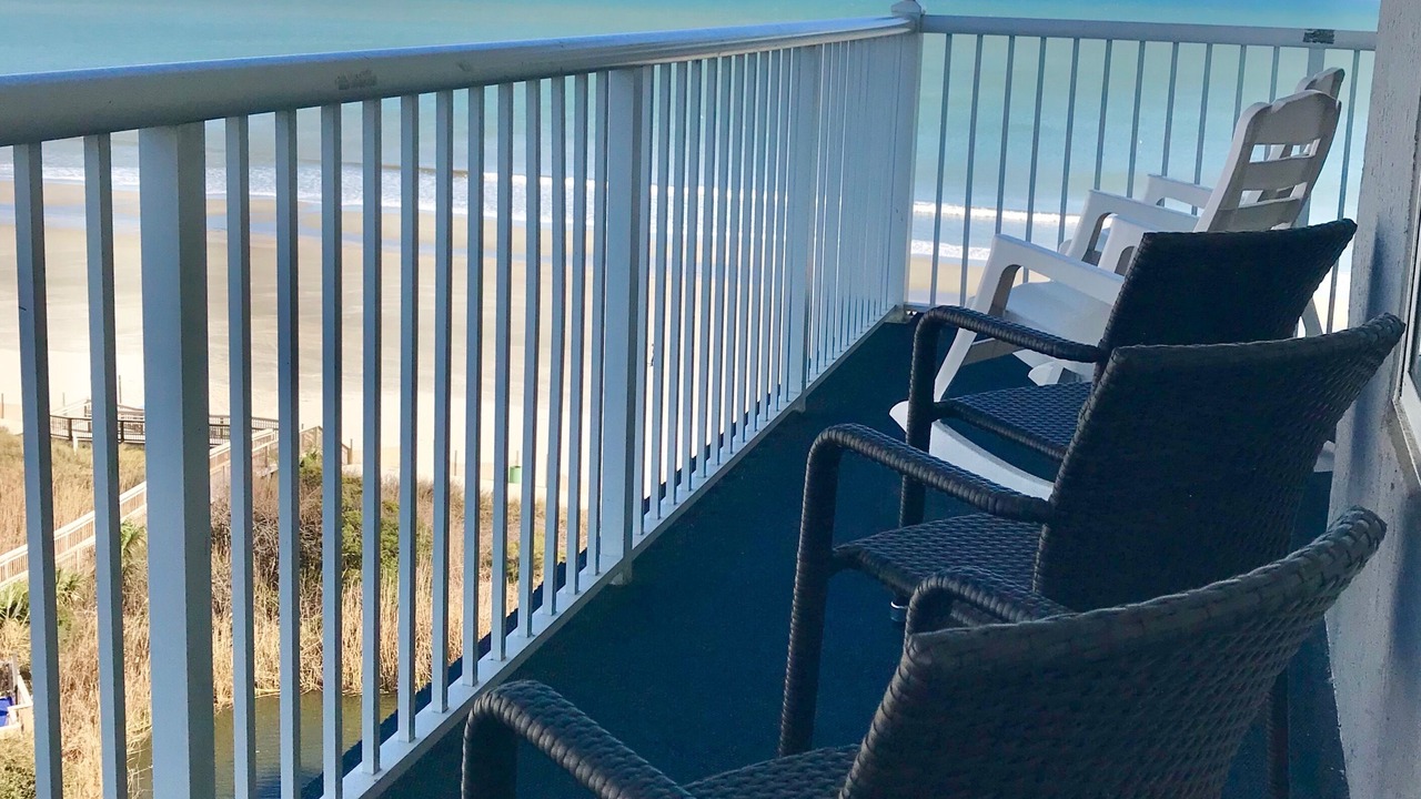 Photo of Patio Balcony in Arcadian Shores