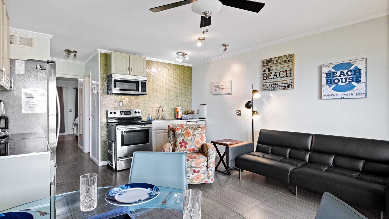 Photo of Livingroom in Folly Field