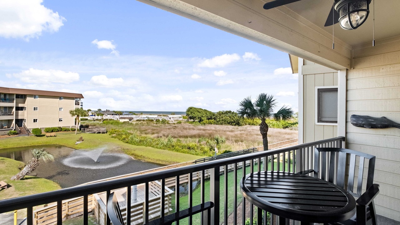 Photo of Outdoor in Folly Field