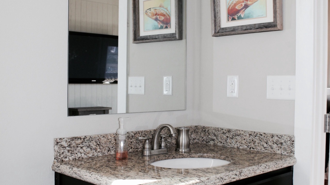 Photo of Bathroom in Hackberry