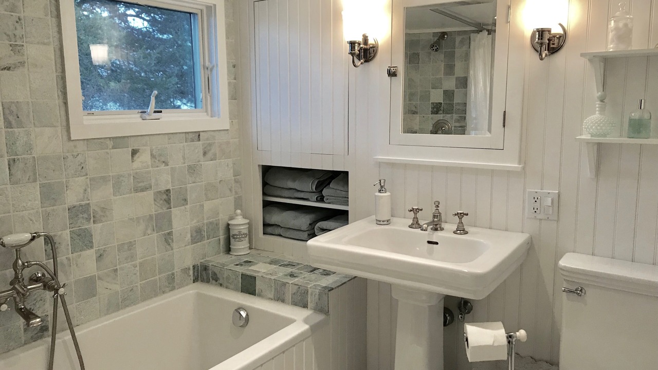 Photo of Bathroom in Greenport