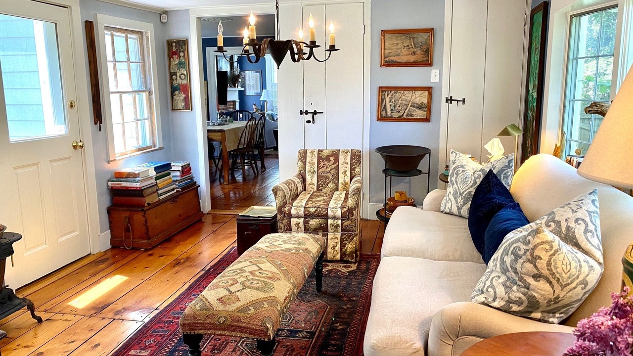 Photo of Livingroom in Greenport