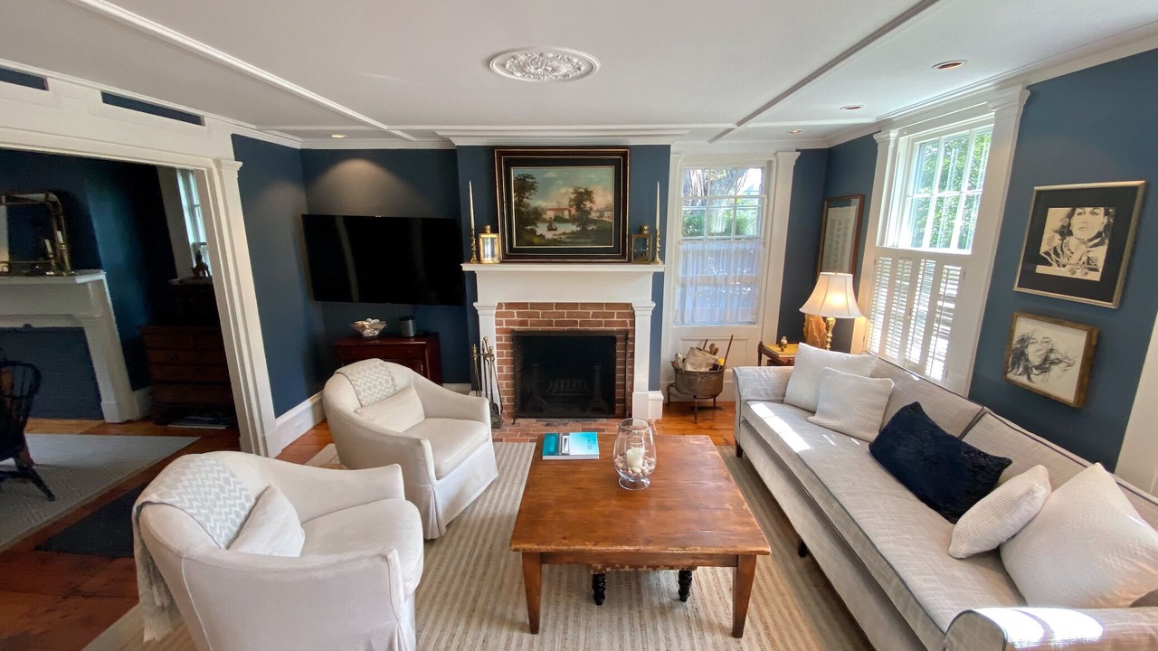 Photo of Livingroom in Greenport