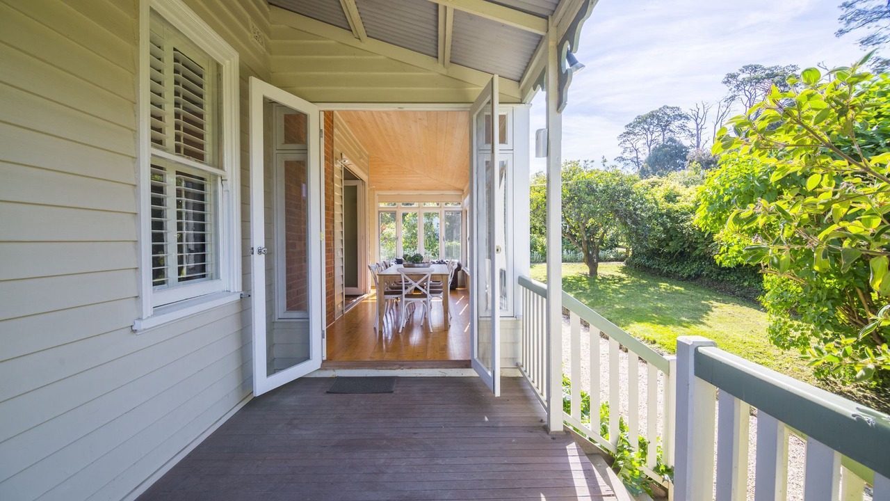 Photo of Patio Balcony in Wandin North