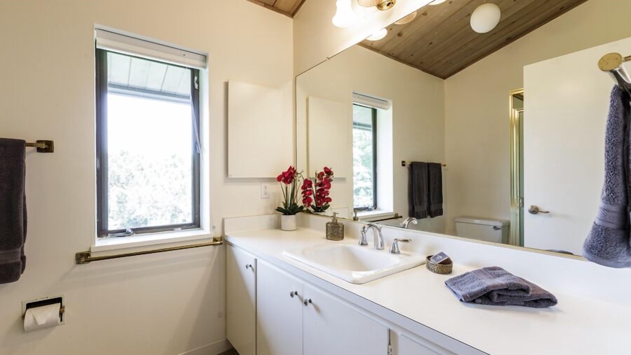 Photo of Bathroom in Belvedere Tiburon