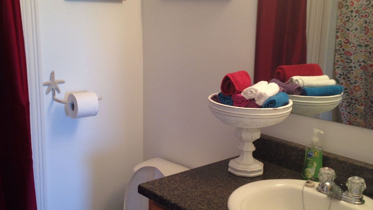 Photo of Bathroom in Darnley