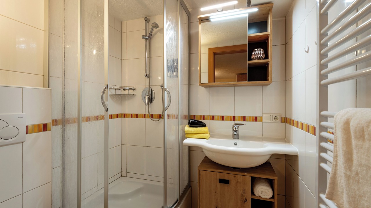 Photo of Bathroom in Vorderlanersbach