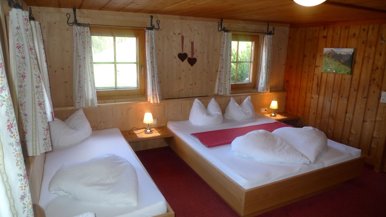 Photo of Bedroom in Vorderlanersbach