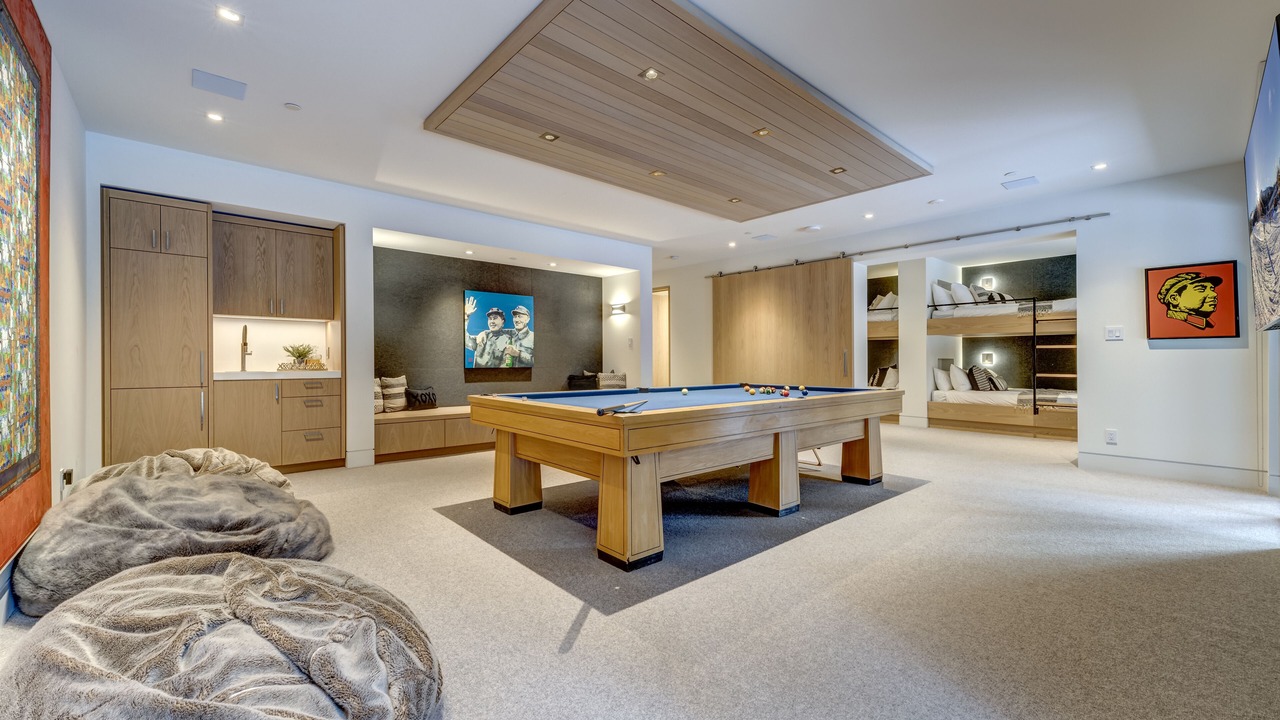 Photo of Bedroom in Upper Village