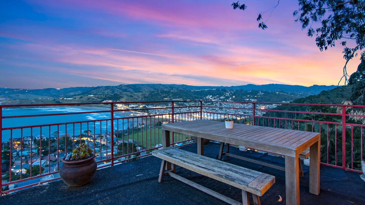 Photo of Outdoor in Pedro Point