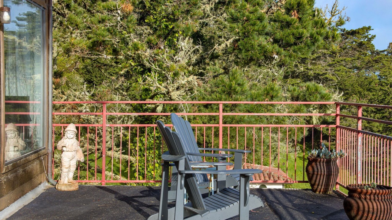 Photo of Outdoor in Pedro Point