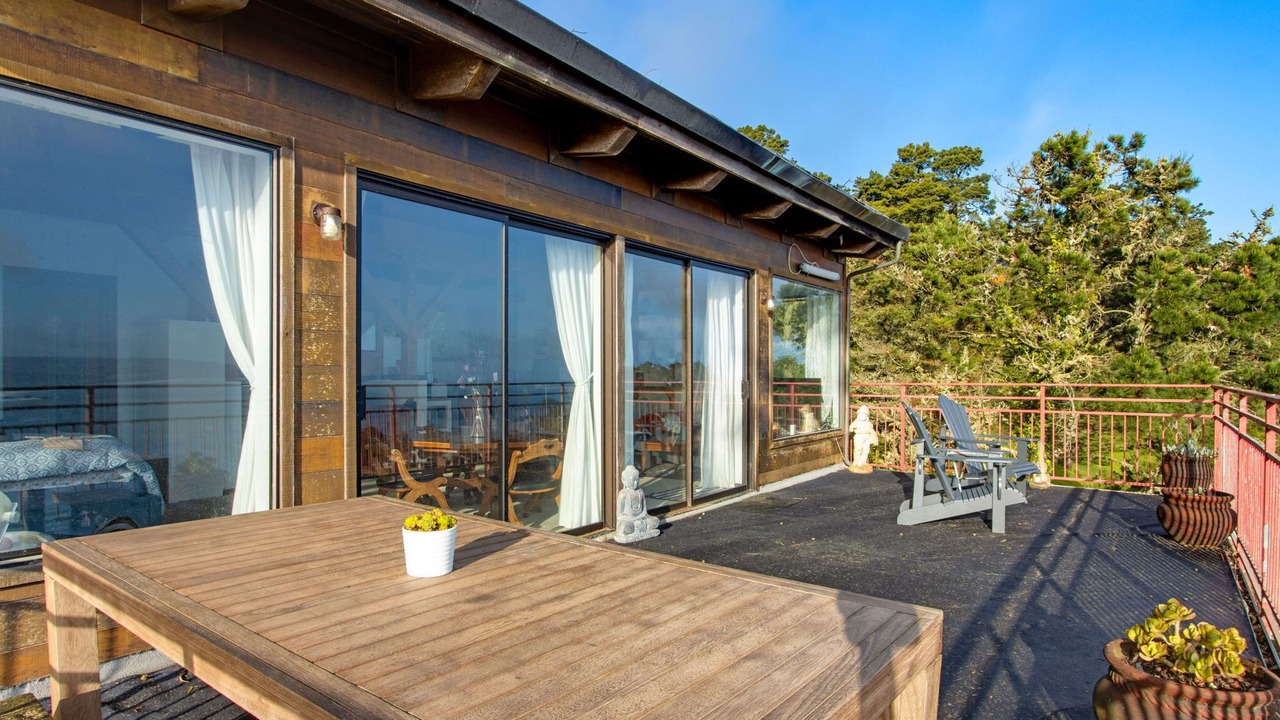 Photo of Outdoor in Pedro Point