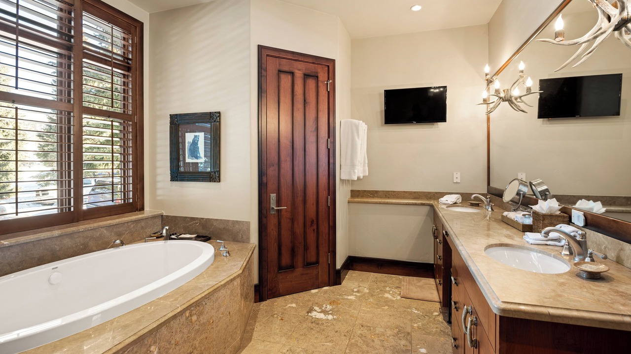 Photo of Bathroom in Aspen