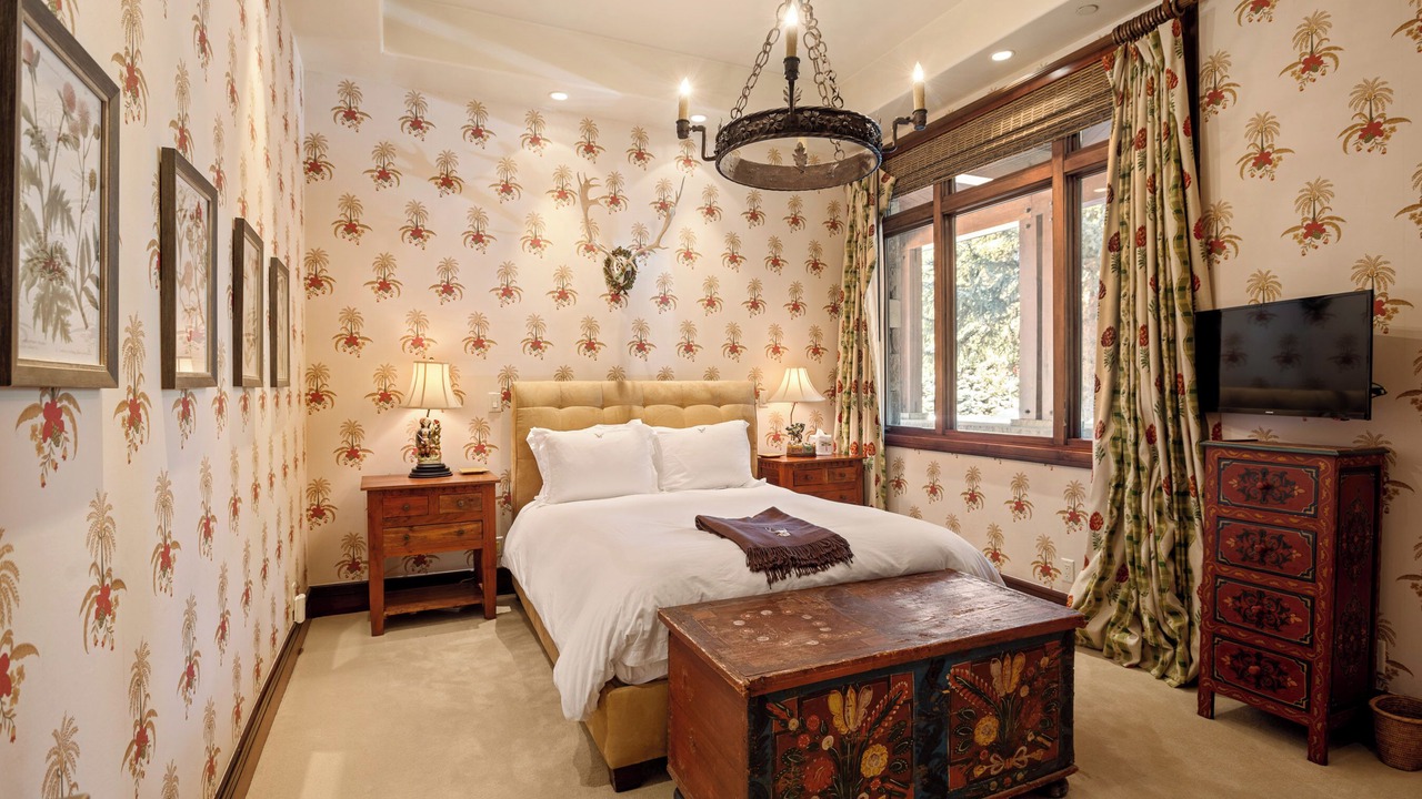 Photo of Bedroom in Aspen