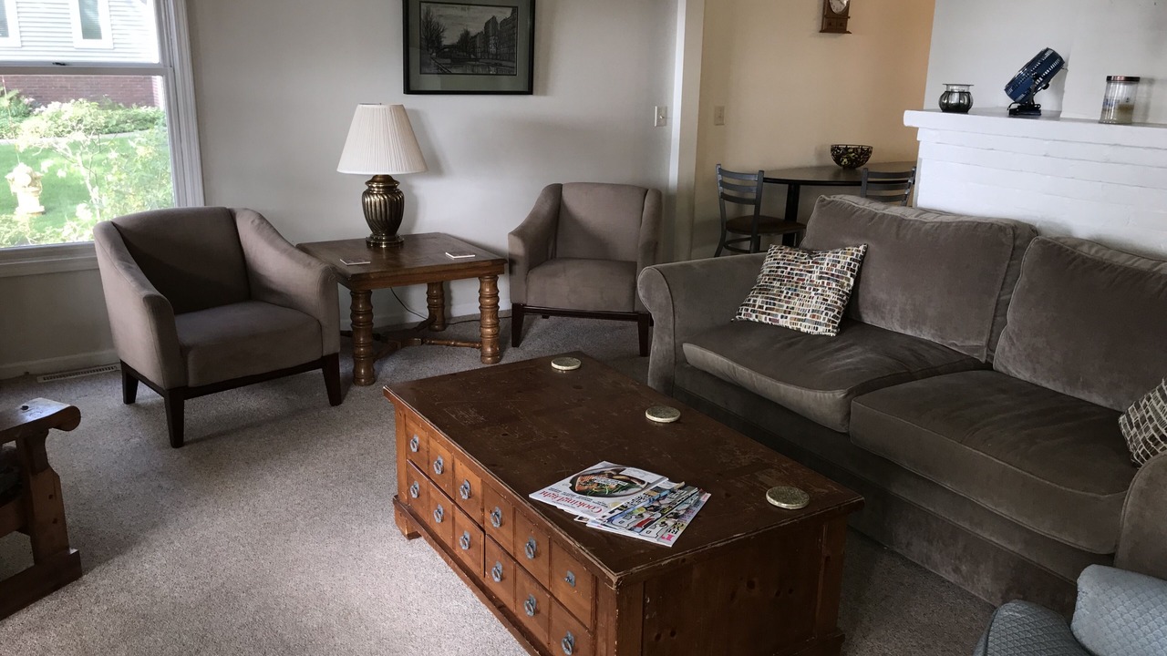 Photo of Livingroom in Spring Lake