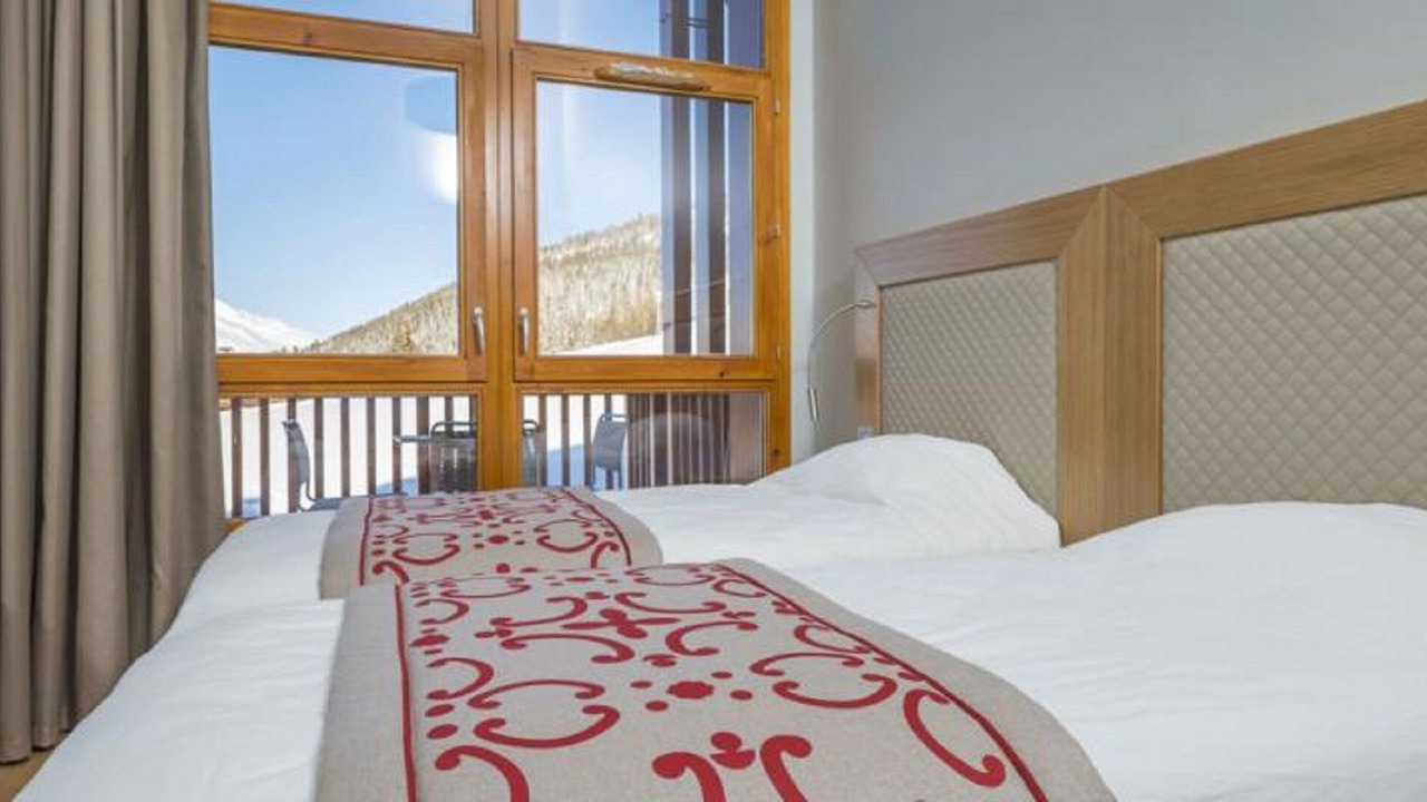 Photo of Bedroom in Arc-1800