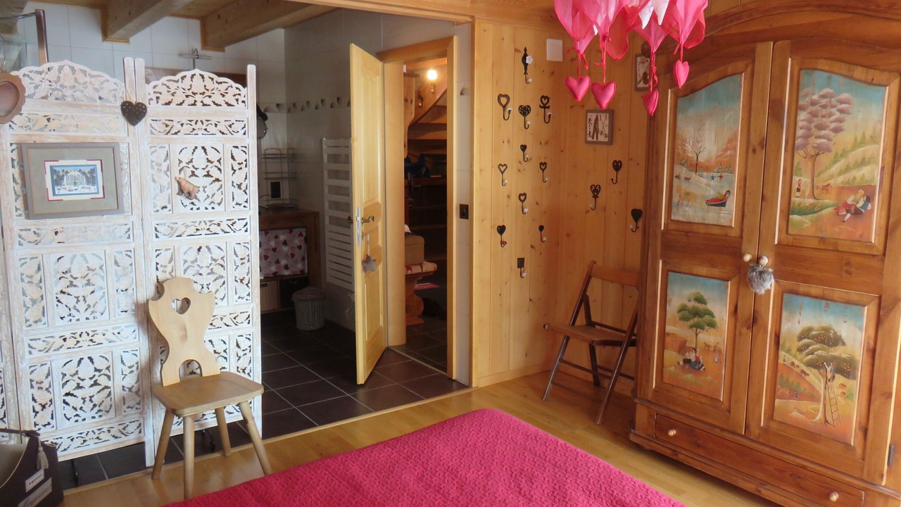 Photo of Bedroom in Ormont-Dessus