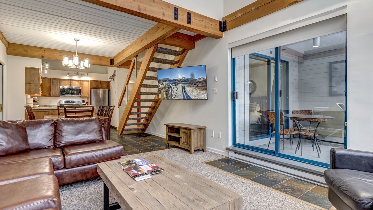 Photo of Livingroom in Upper Village