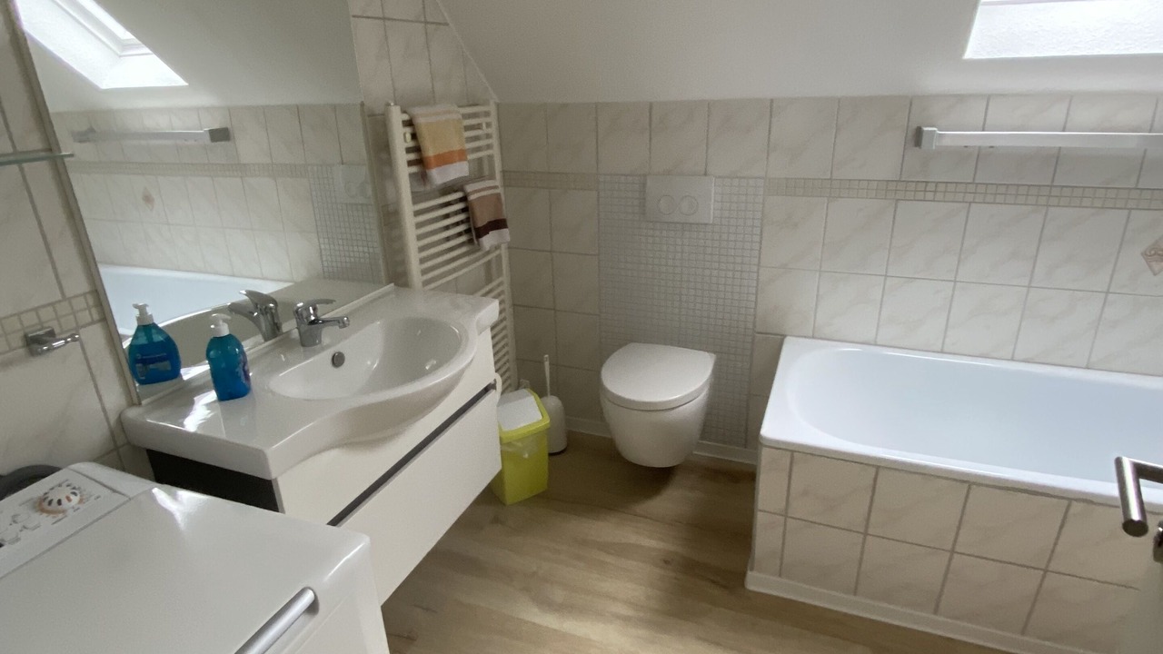 Photo of Bathroom in Leer