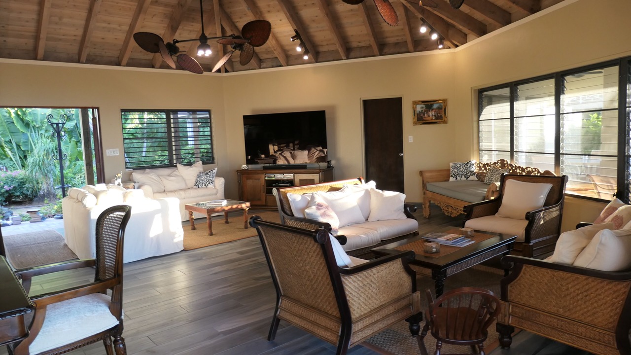 Photo of Livingroom in Spanish Town