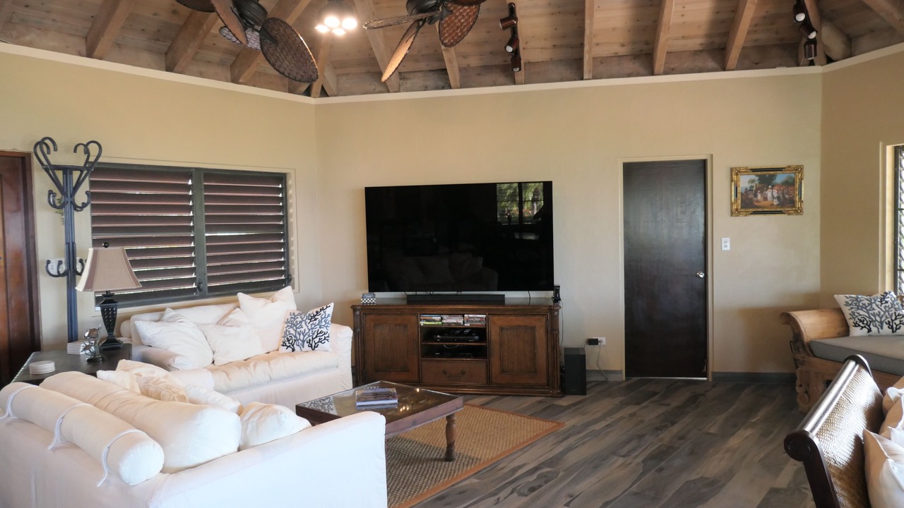 Photo of Livingroom in Spanish Town