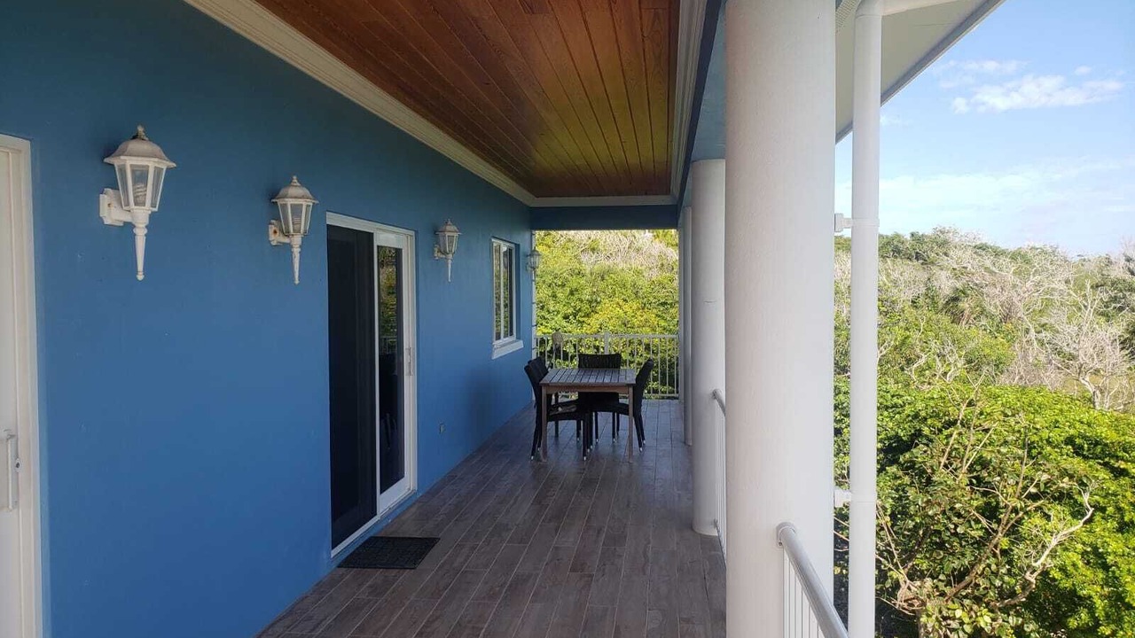 Photo of Patio Balcony in Clarence Town