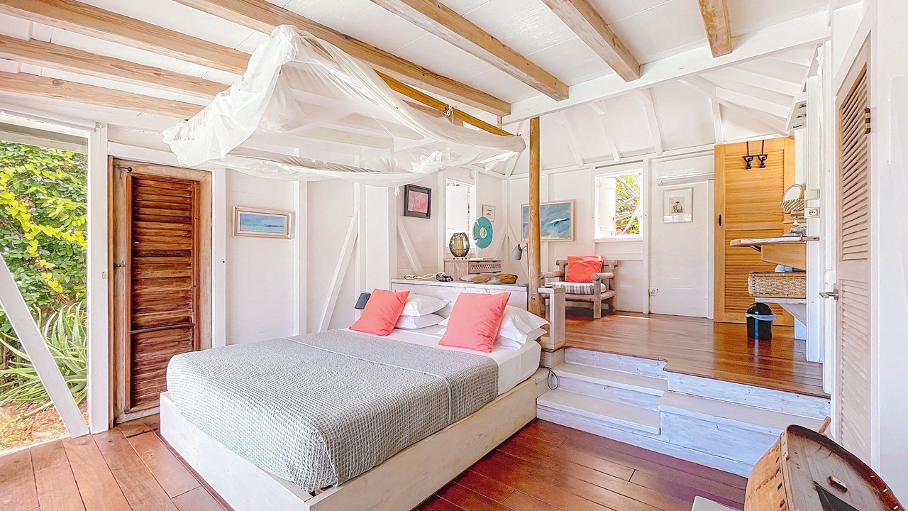 Photo of Bedroom in Cul de Sac