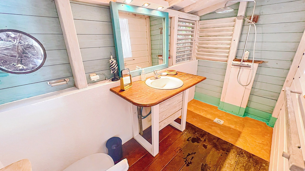 Photo of Bathroom in Cul de Sac