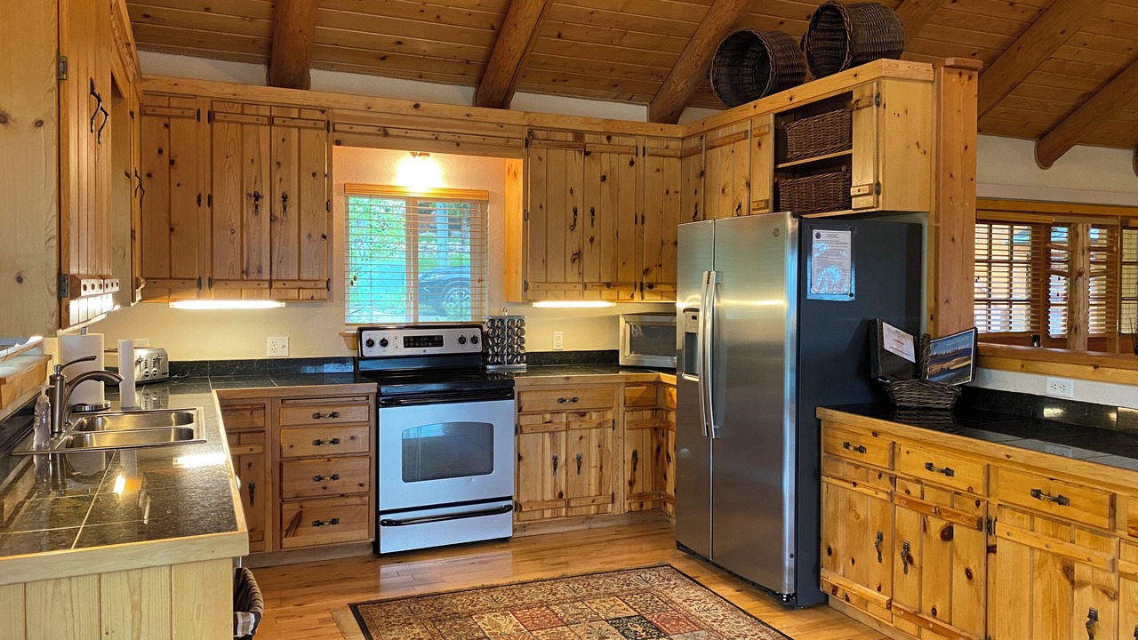Photo of Kitchen in Star Valley Ranch