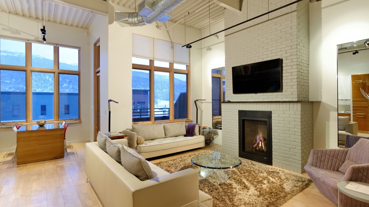 Photo of Livingroom in Basalt