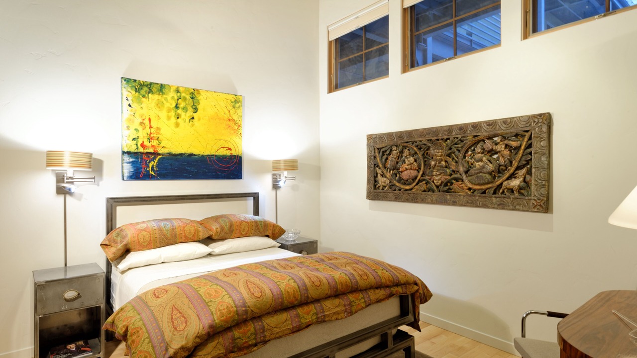 Photo of Bedroom in Basalt
