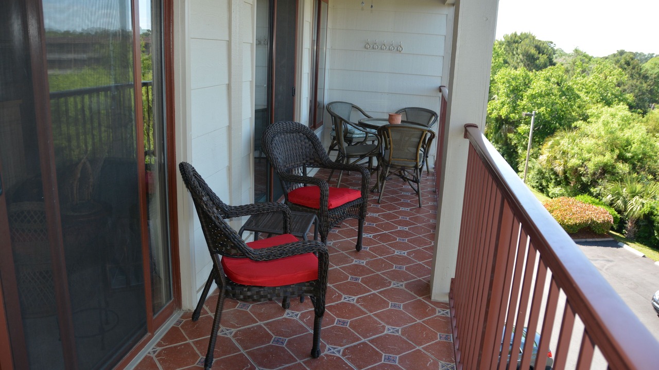 Photo of Patio Balcony in Folly Field