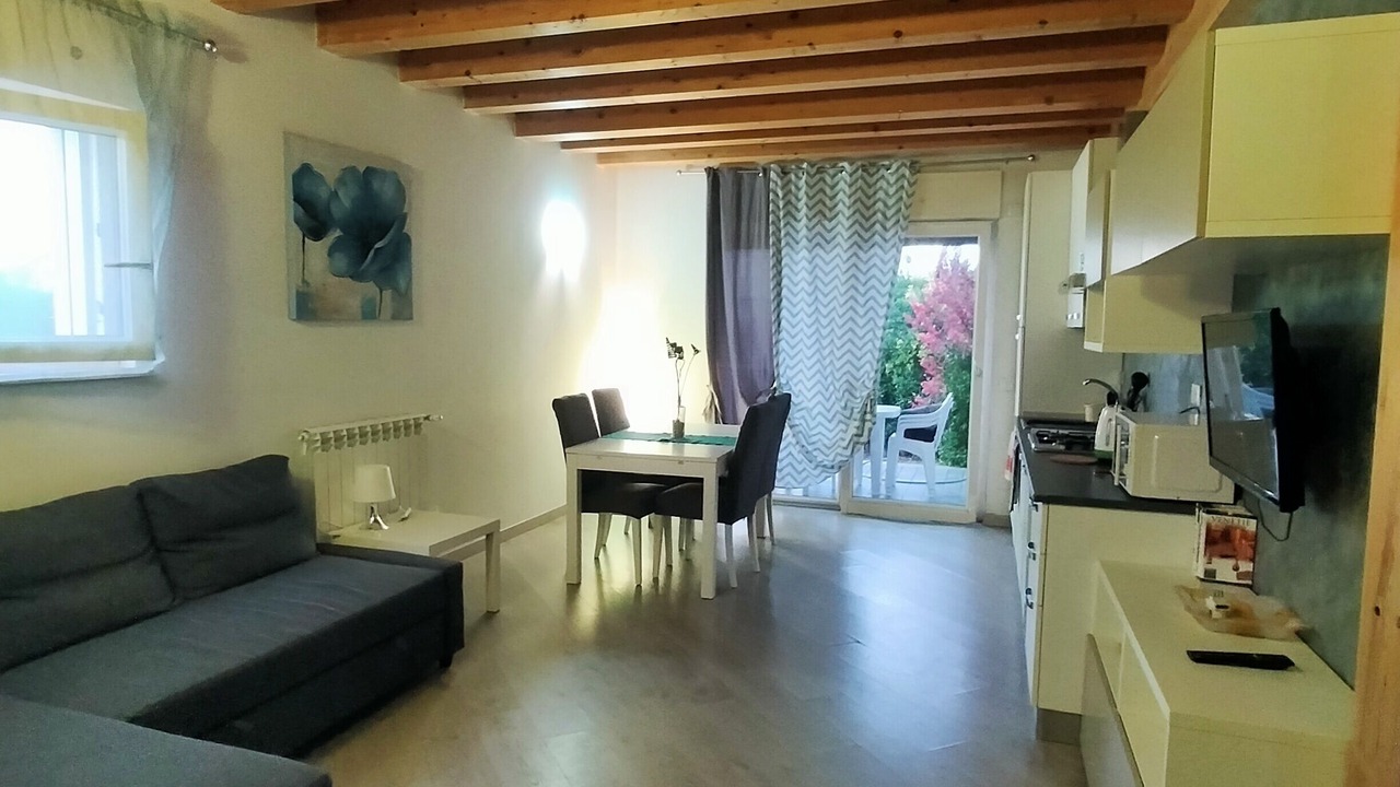 Photo of Livingroom in Focene