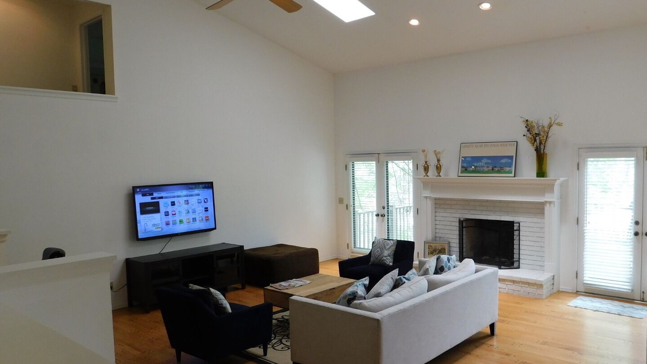 Photo of Livingroom in Creve Coeur