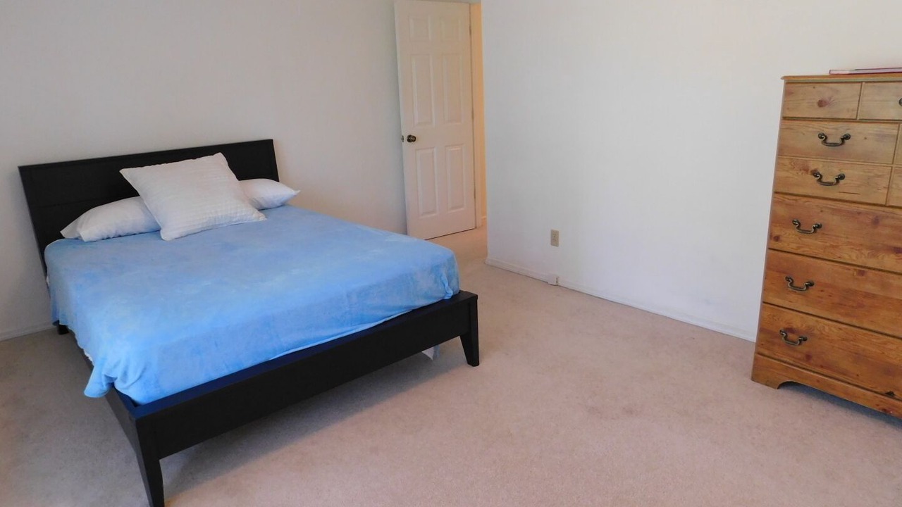 Photo of Bedroom in Creve Coeur