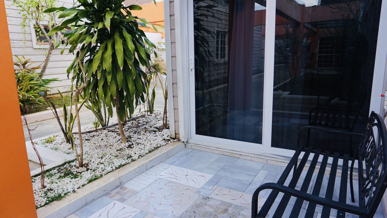 Photo of Outdoor in West End