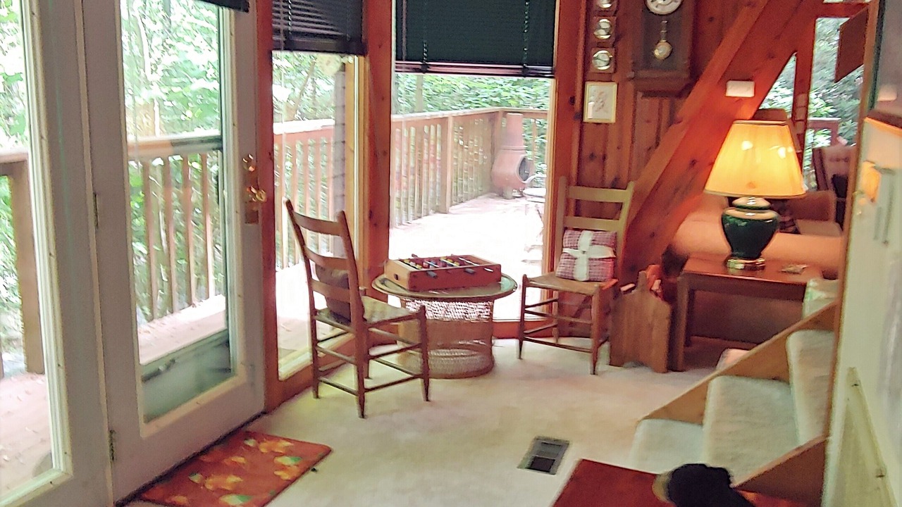 Photo of Livingroom in Chalet Village