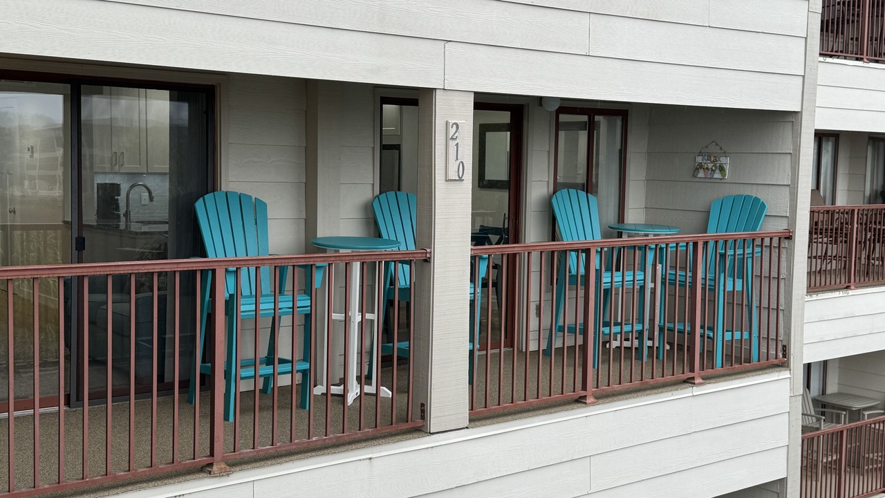 Photo of Patio Balcony in Folly Field