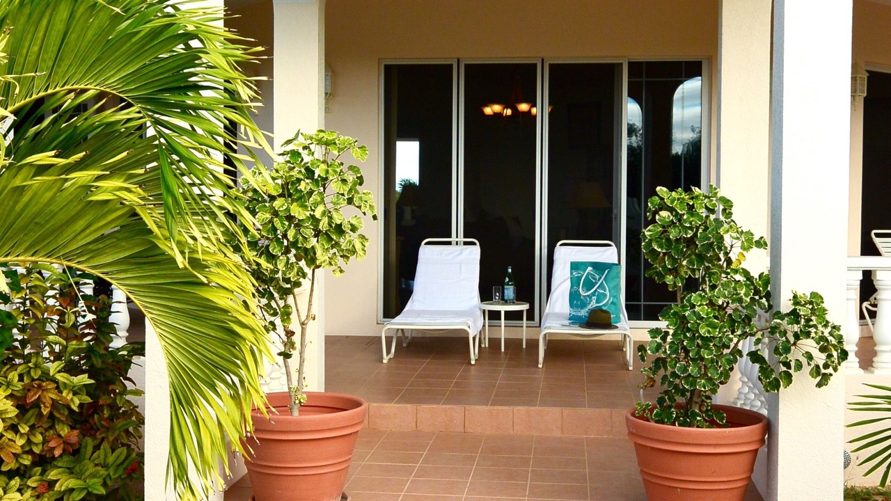 Photo of Patio Balcony in Rendezvous Bay